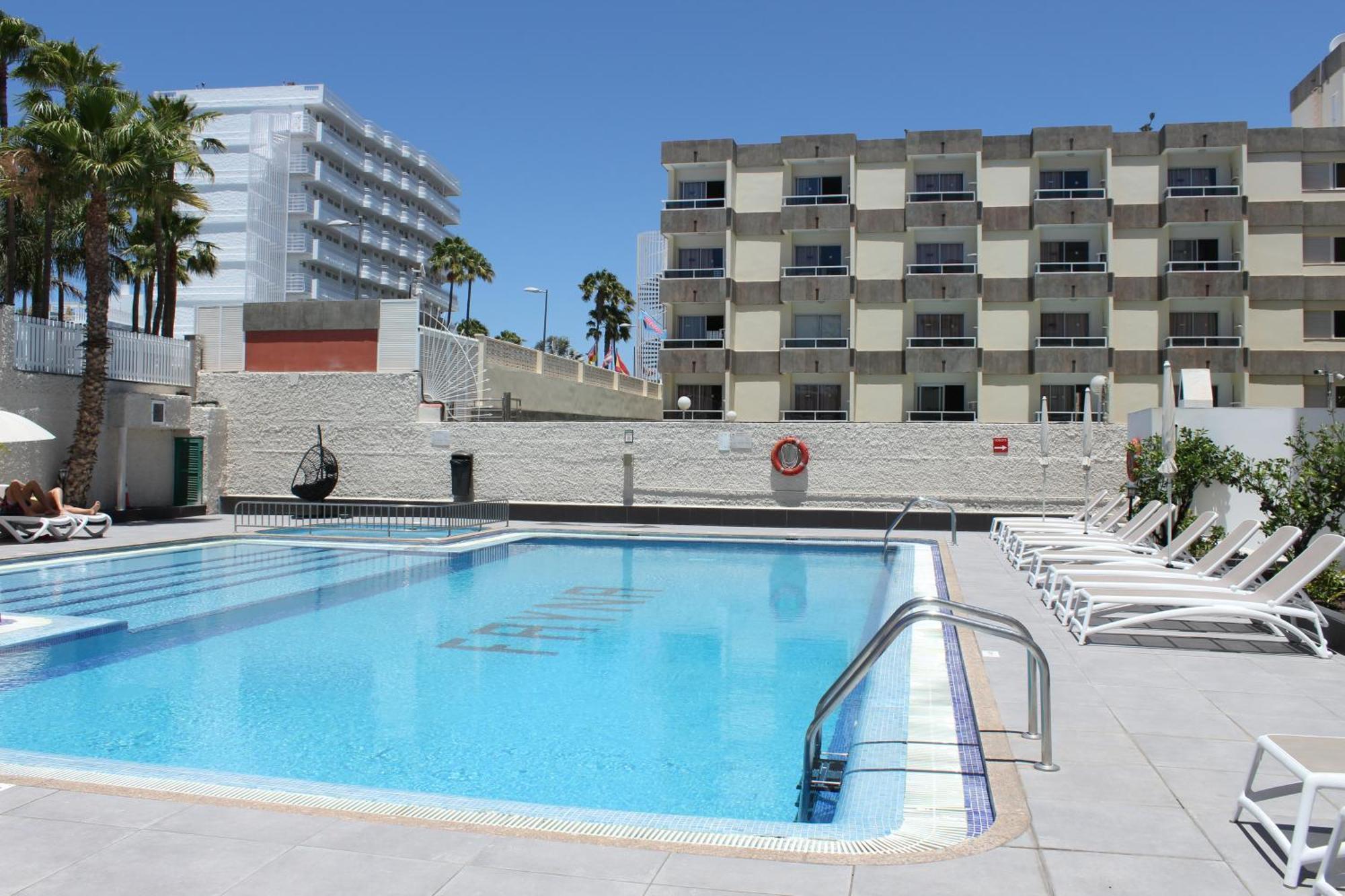 Apartamentos Fayna Playa del Inglés Exteriör bild